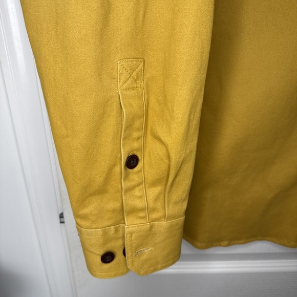 Co. "Duluth Untucked" Men's XL Button Down Shirt | Mustard Gold | Denim - Picture 3 of 9